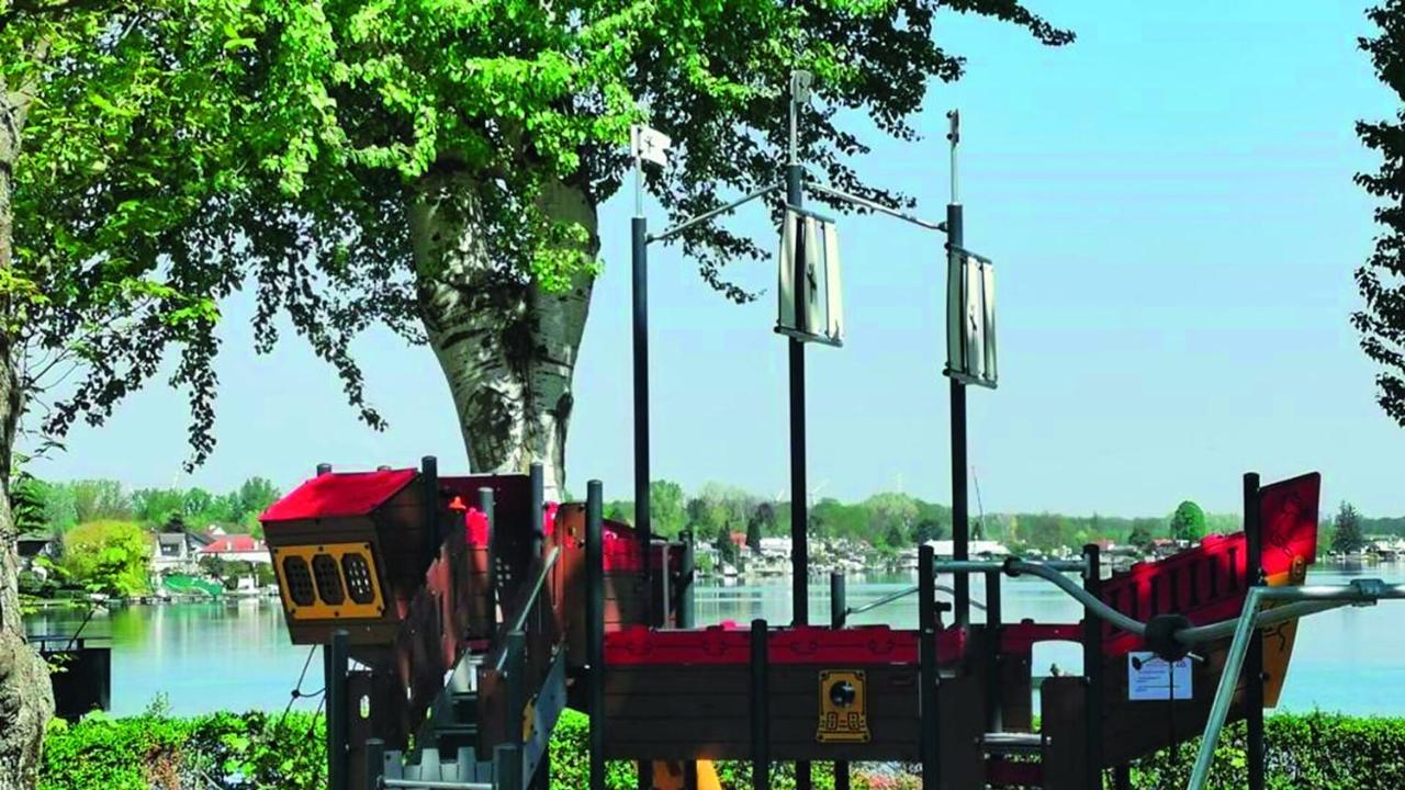 Hauszeit - Zeit Fuer Dich - Zeit Am See Neufeld an der Leitha エクステリア 写真